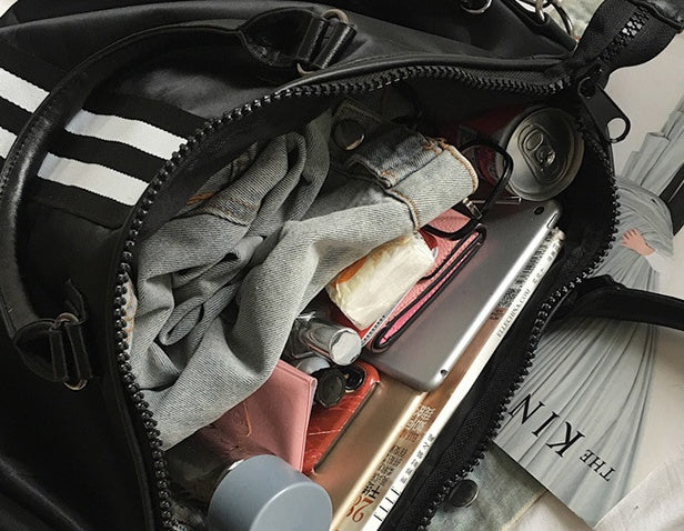 Large Capacity Nylon Travel Bag – Lightweight Zipper Weekender